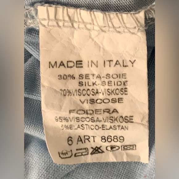 NT, NWOT Made In Italy, 100%  pale Blue 100% Silk Tank Top., dress up or down. M - Picture 6 of 6